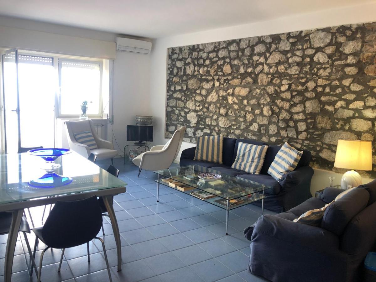 Taormina Center Apartment With Sea View Екстер'єр фото
