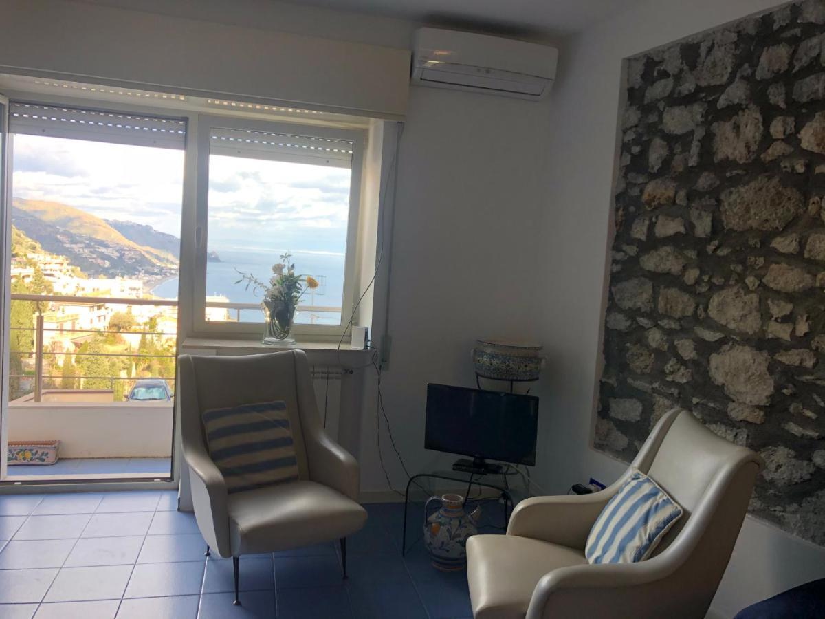 Taormina Center Apartment With Sea View Екстер'єр фото