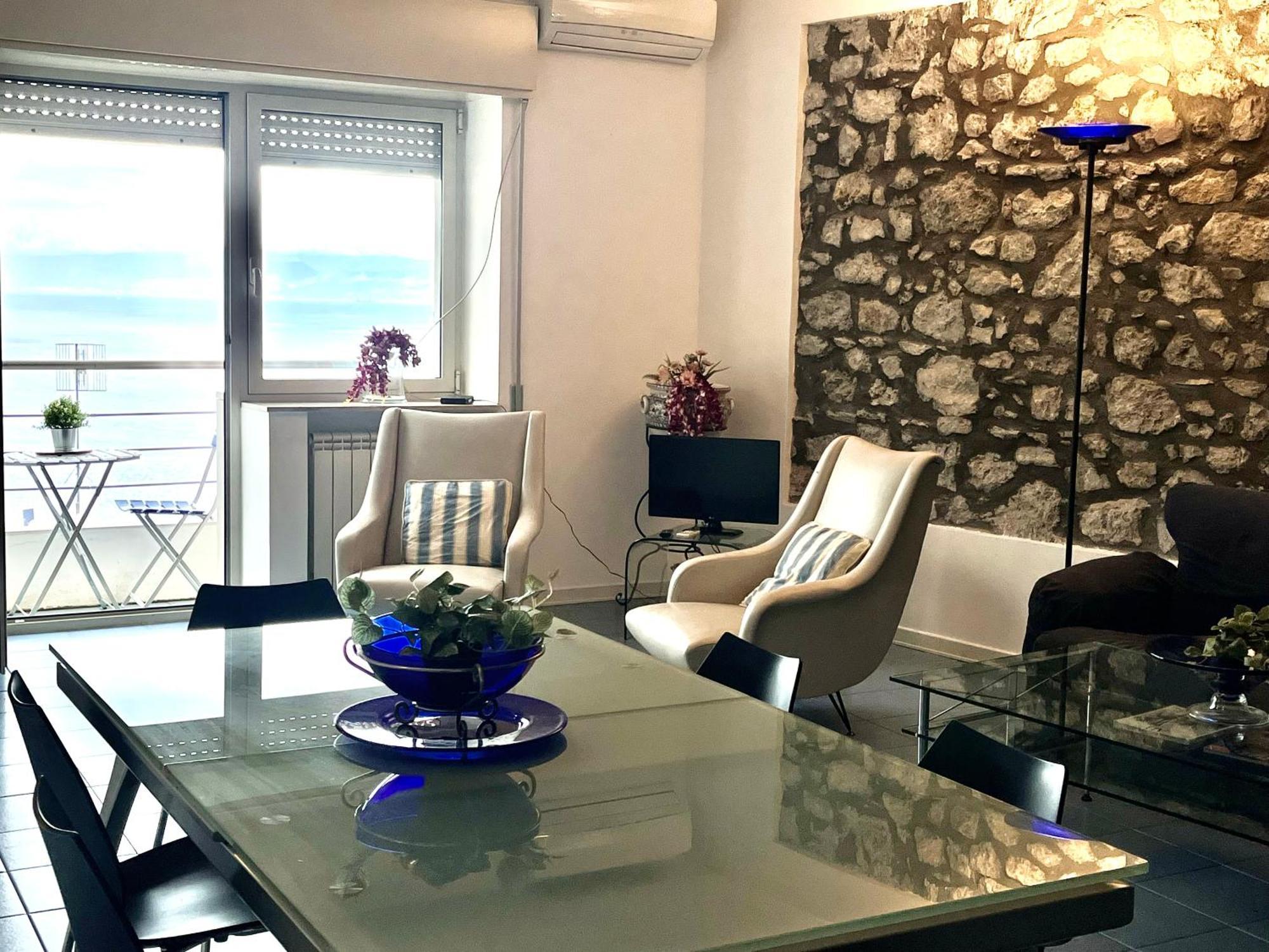 Taormina Center Apartment With Sea View Екстер'єр фото
